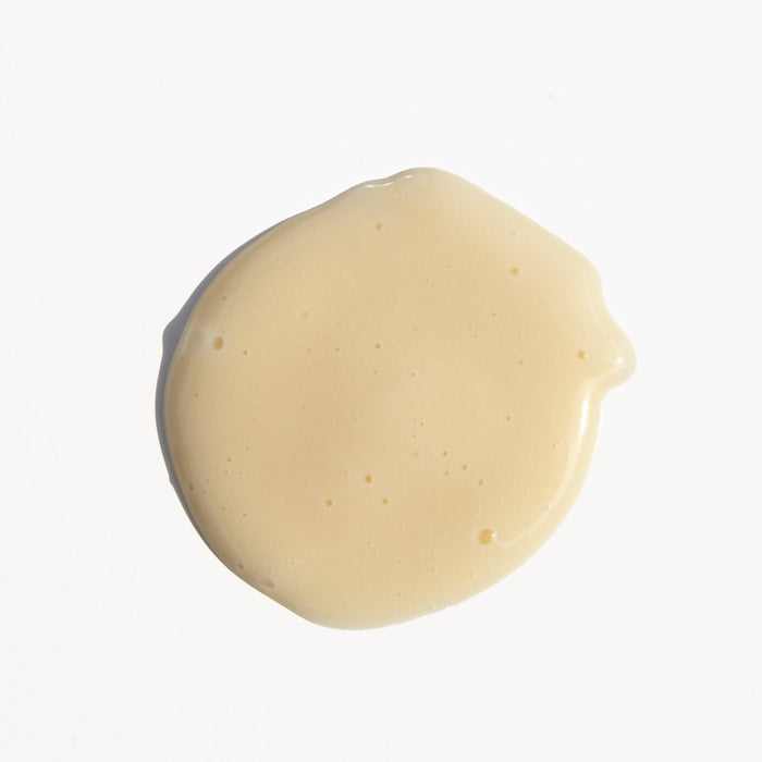 bright and clear texture of Savor Beauty Jasmine Milk Cleanser face wash