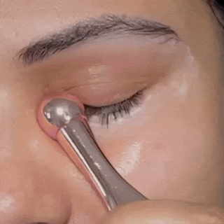 Triluxe Gua Sha Eye Roller - by Savor Beauty - 